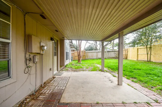 $2,100 | 14935 Chestnut Falls Drive, Cypress, TX 77433