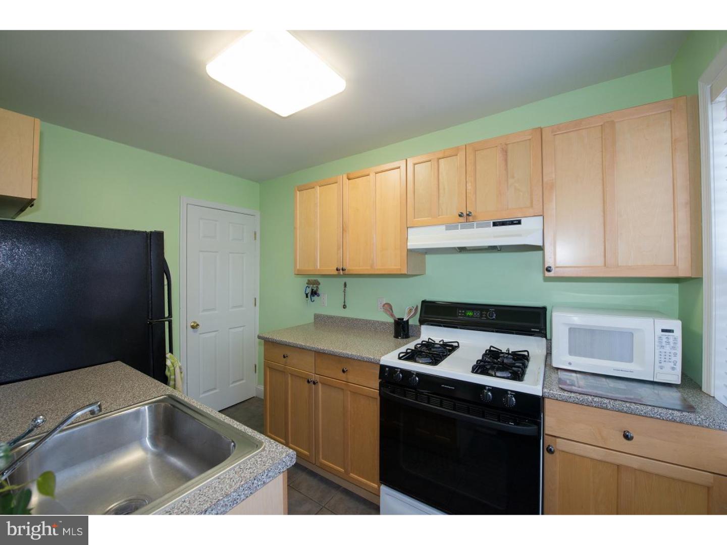 445 Wellesley Road Philadelphia, PA 19119 - Photo 8 of 16 Gallery Image 8