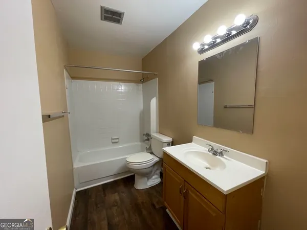 $55,000 | 405 Fairburn Road Southwest, Unit 27, Atlanta, GA 30331