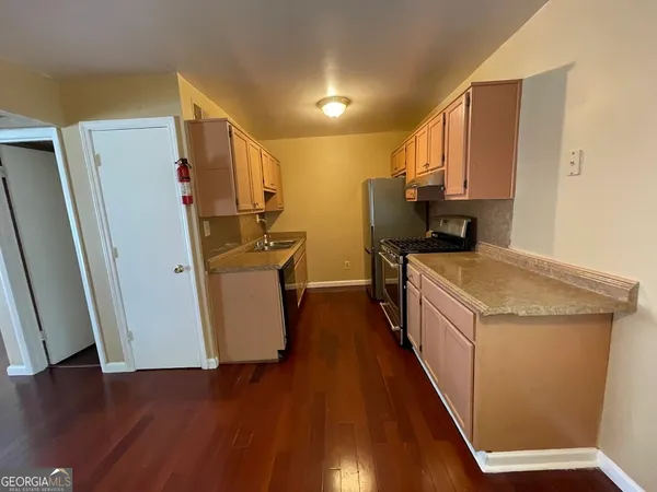 $55,000 | 405 Fairburn Road Southwest, Unit 27, Atlanta, GA 30331