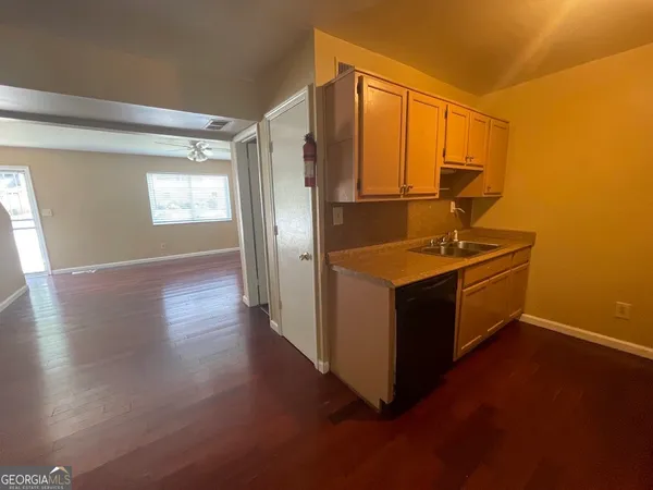 $55,000 | 405 Fairburn Road Southwest, Unit 27, Atlanta, GA 30331