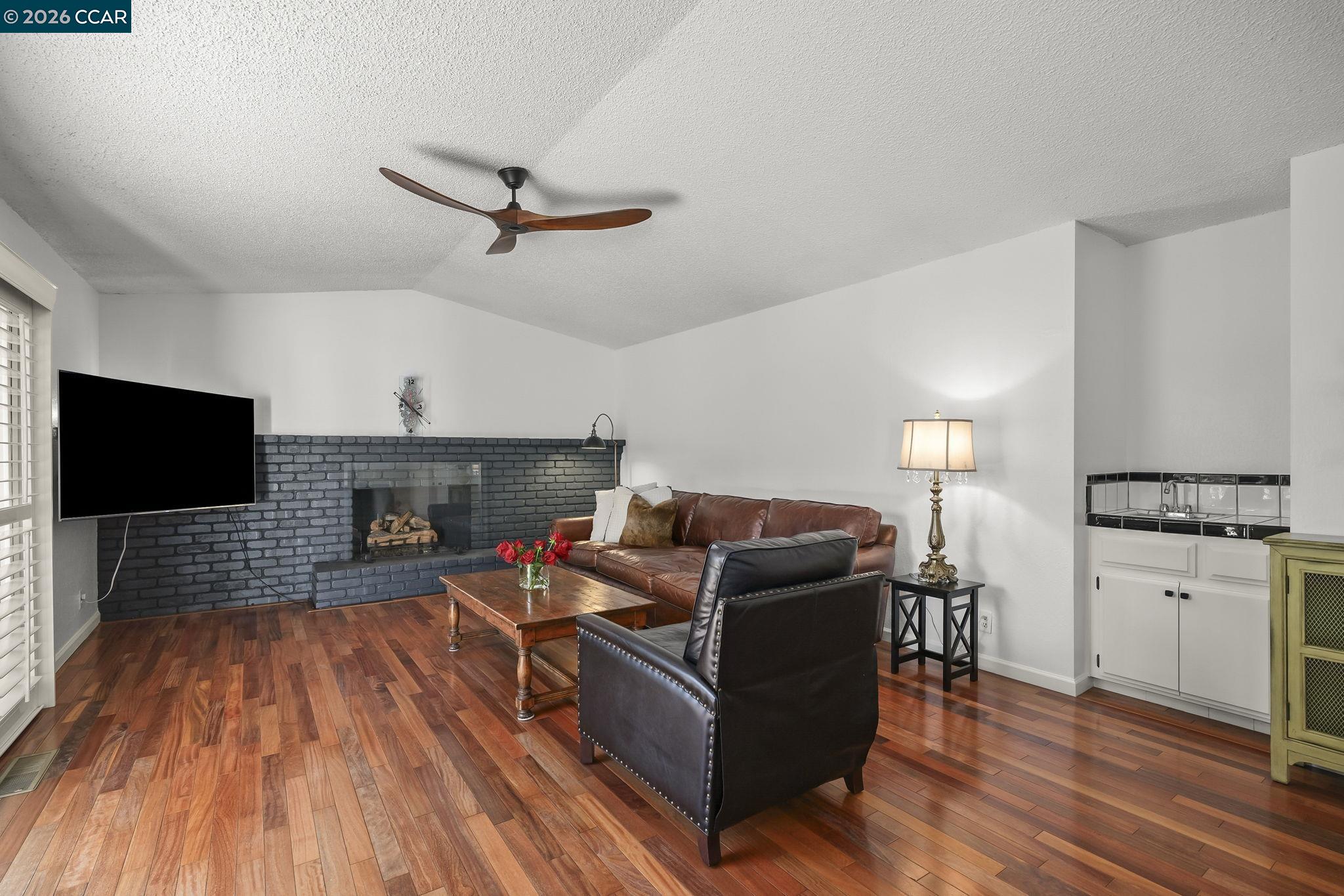 4151 Storey Lane Concord, CA 94518 - Photo 14 of 35