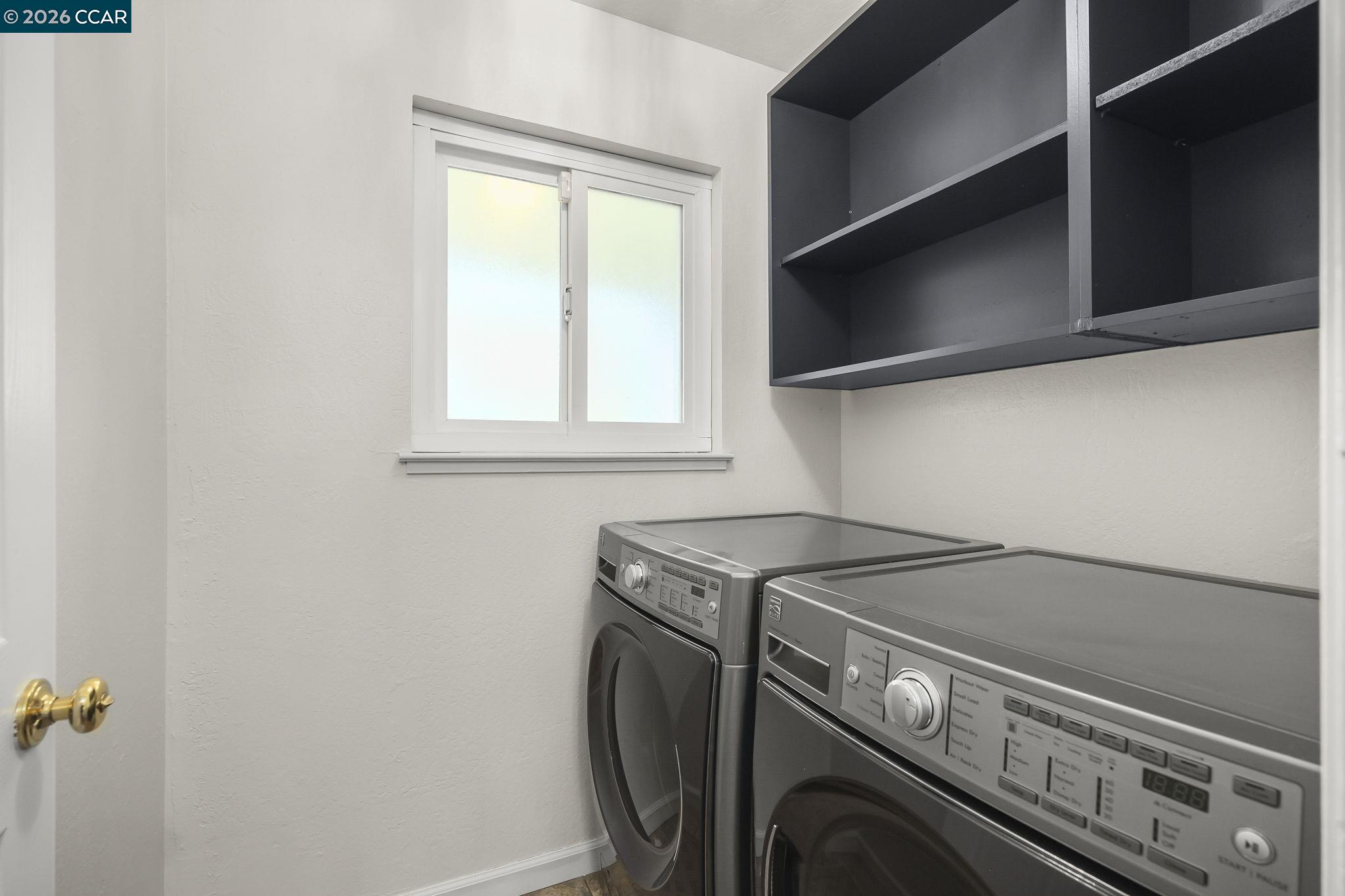 4151 Storey Lane Concord, CA 94518 - Photo 25 of 40 a utility room with dryer and washer