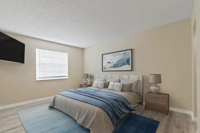 $1,850 | 1135 Lake Shore Drive, Unit 206, Lake Park, FL 33403