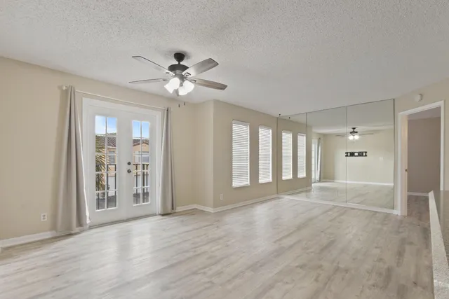 $1,850 | 1135 Lake Shore Drive, Unit 206, Lake Park, FL 33403