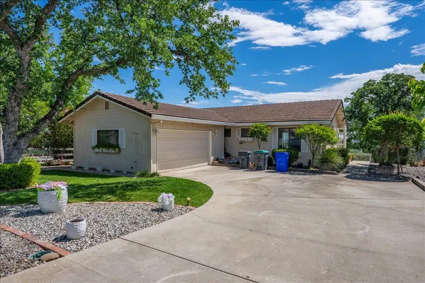 $313,000 | 22635 River View Drive, Cottonwood, CA 96022