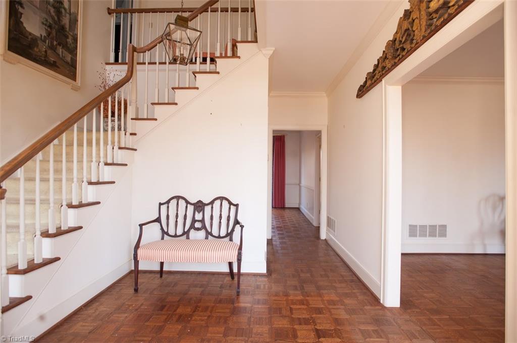400 Cascade Drive High Point, NC 27265 - Photo 3 of 23 Gallery Image 3