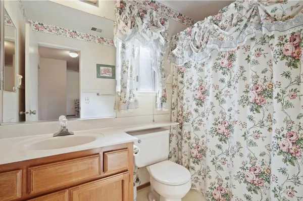 $419,999 | 209 Goldrun Drive, Modesto, CA 95354