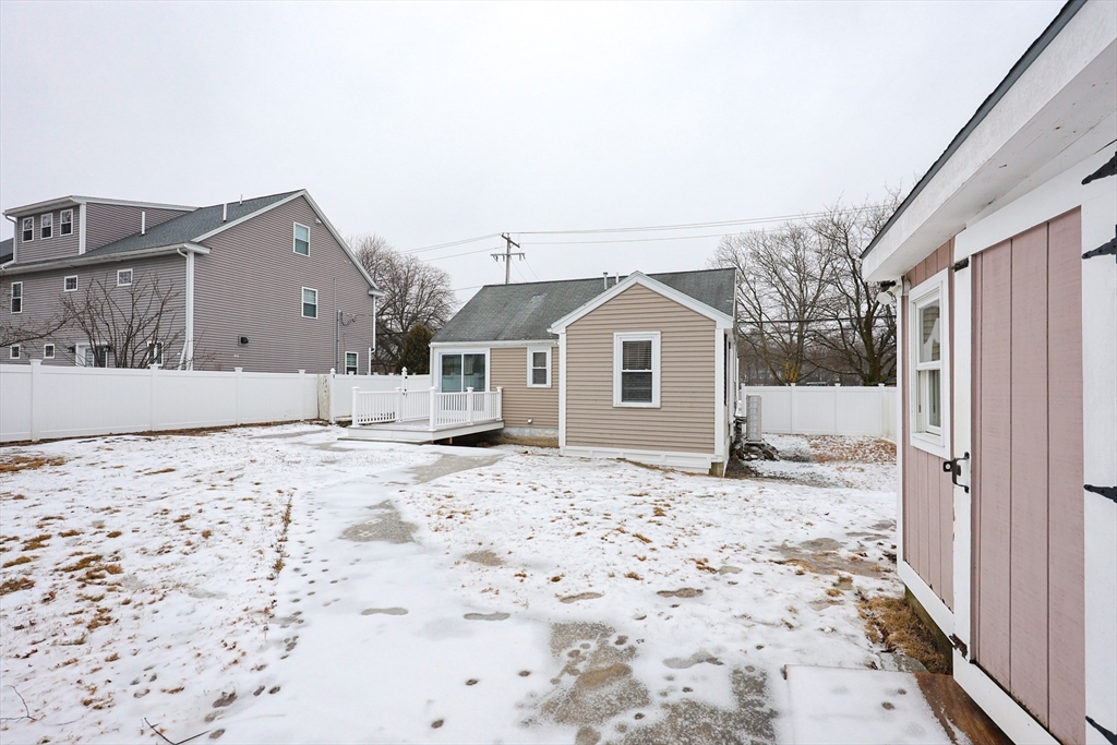 232 Pleasant Street Melrose, MA 02176 - Photo 32 of 37