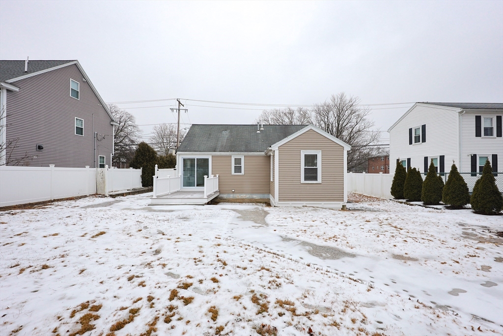 232 Pleasant Street Melrose, MA 02176 - Photo 33 of 37