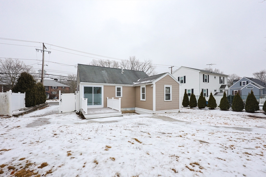 232 Pleasant Street Melrose, MA 02176 - Photo 35 of 37