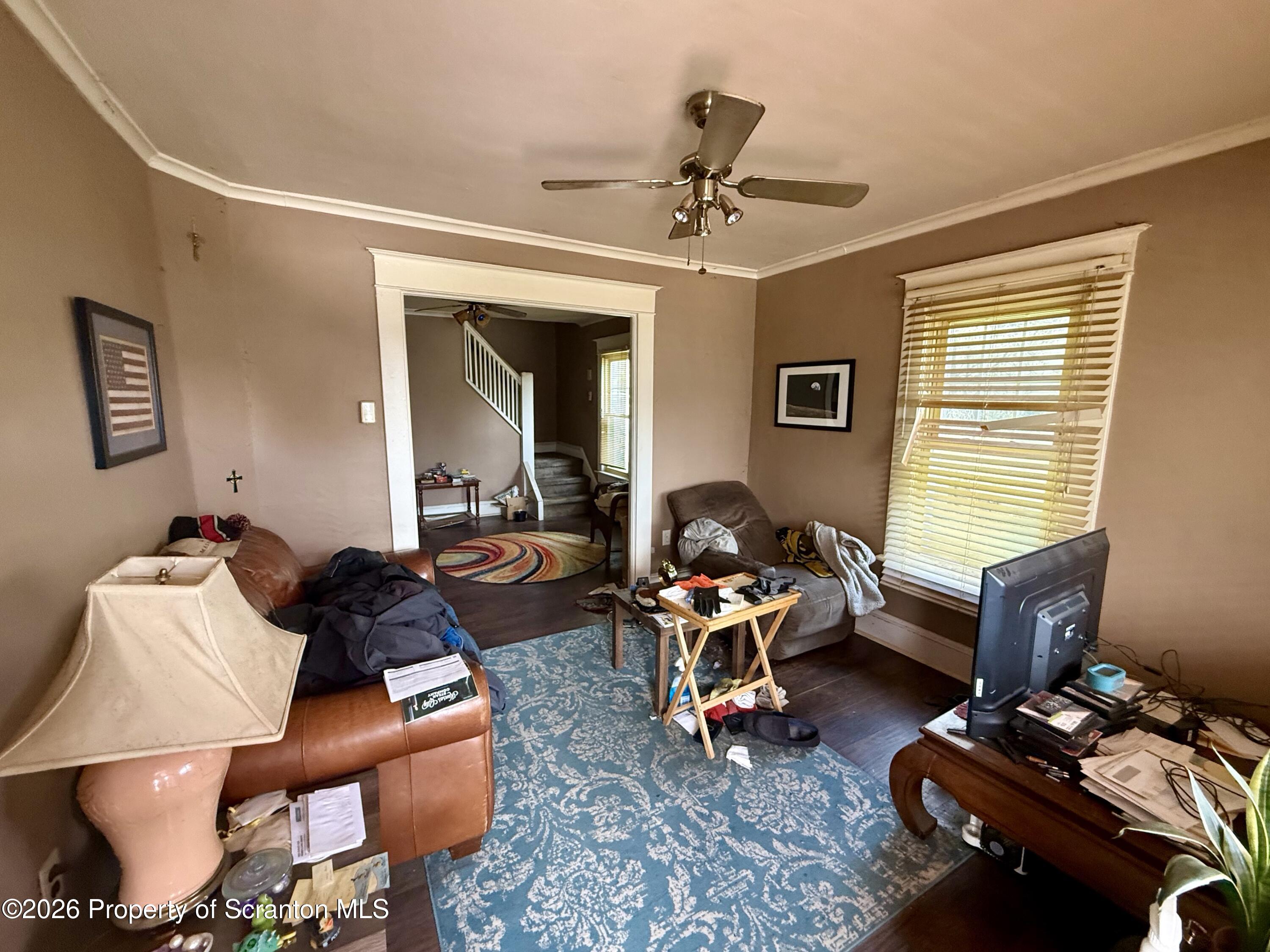 613 Grace Street Scranton, PA 18509 - Photo 23 of 50 Living Room
