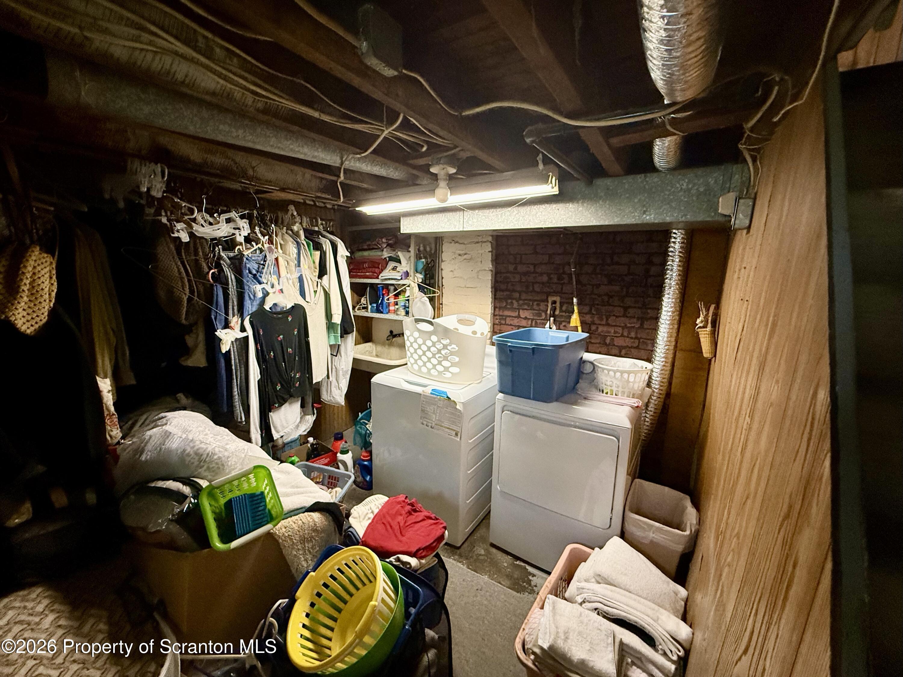 613 Grace Street Scranton, PA 18509 - Photo 35 of 50 Laundry