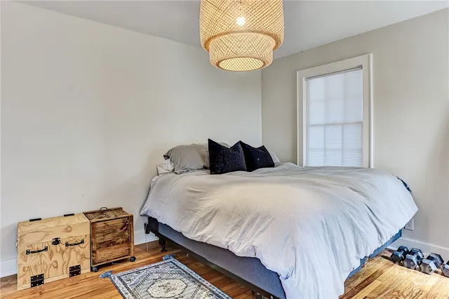 $2,500 | 725 East 53rd Street, Savannah, GA 31405