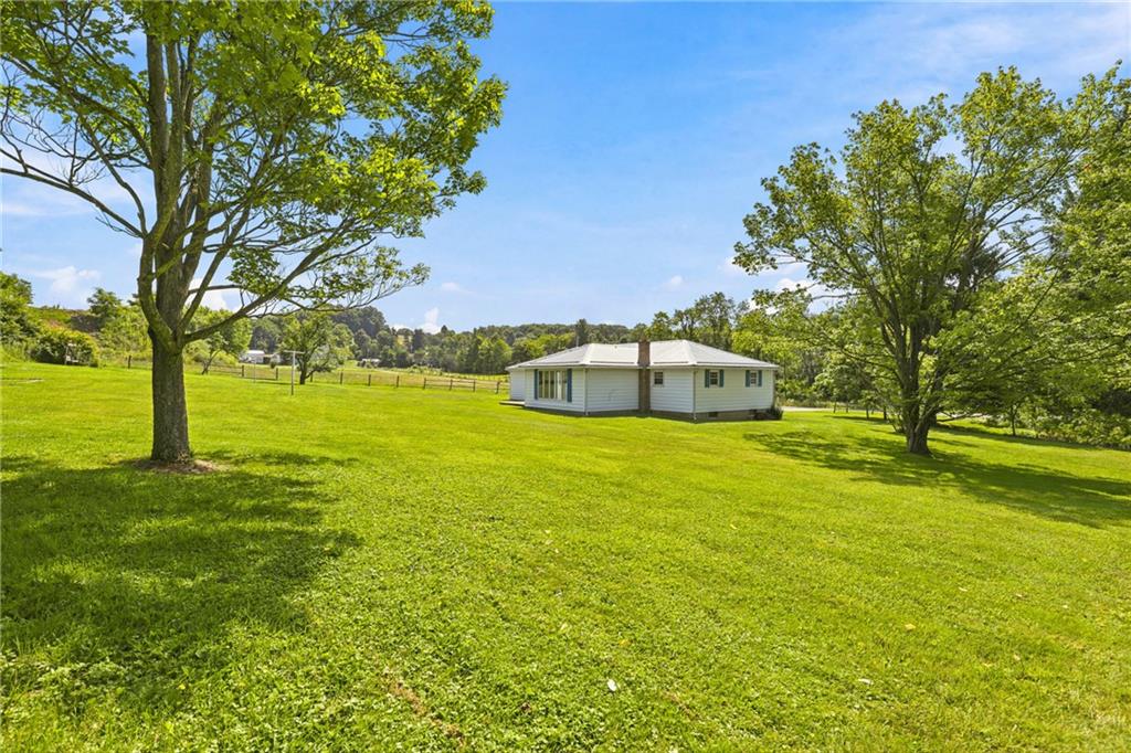 806 Briar Patch Road Somerset, PA 15501 - Photo 36 of 49