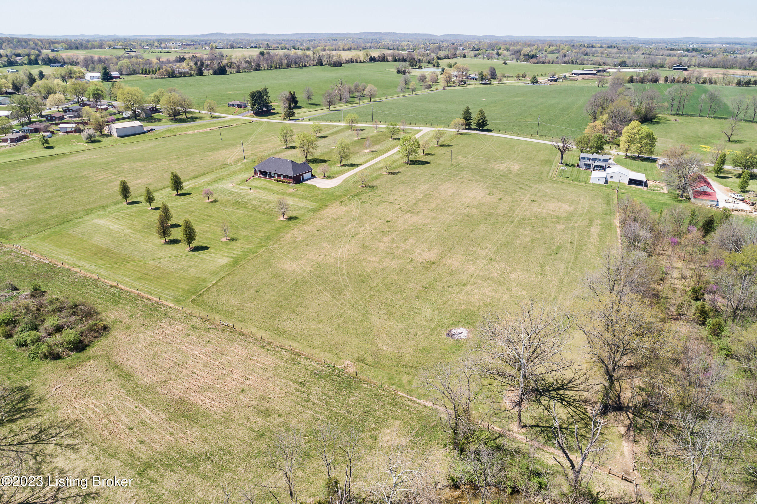 260 Murrays Run Road Bardstown, KY 40004 - Photo 45 of 47 260MurraysRun-10
