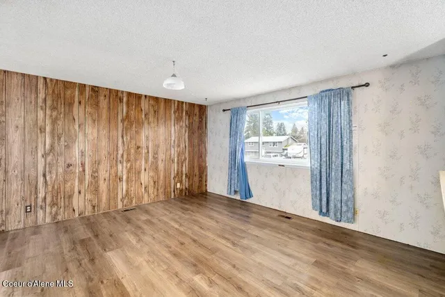 $449,000 | 10788 North Oak Street, Hayden, ID 83835