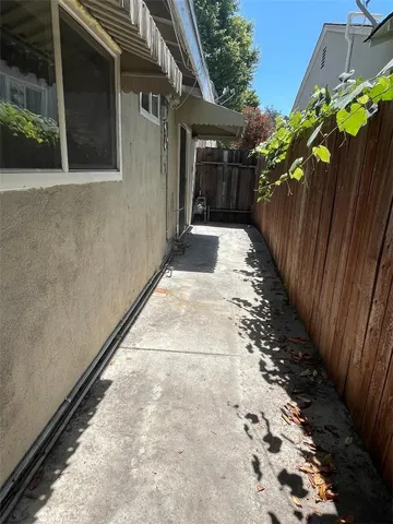 a view of a pathway of a house