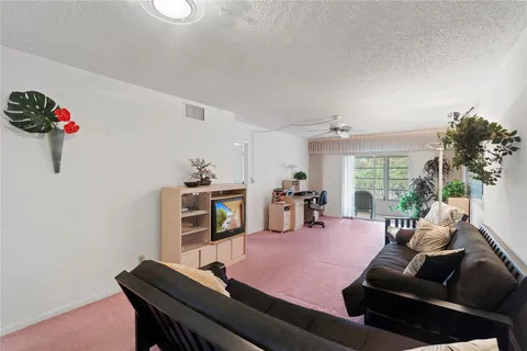 $99,500 | 700 Southeast 6th Avenue, Unit 314, Deerfield Beach, FL 33441
