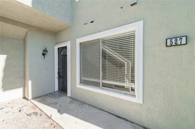 $838,000 | 527 Springbrook North, Irvine, CA 92614