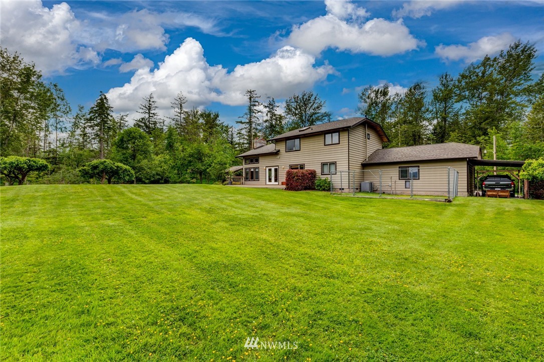 5517 Mission Road Bellingham, WA 98226 - Photo 12 of 40