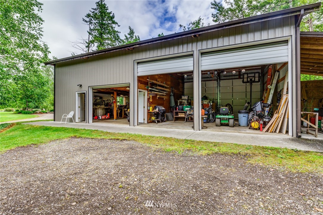 5517 Mission Road Bellingham, WA 98226 - Photo 15 of 40