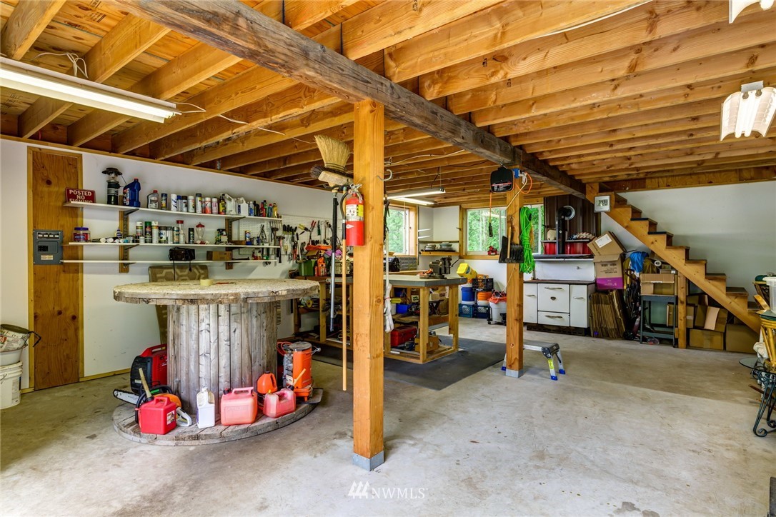 5517 Mission Road Bellingham, WA 98226 - Photo 18 of 40