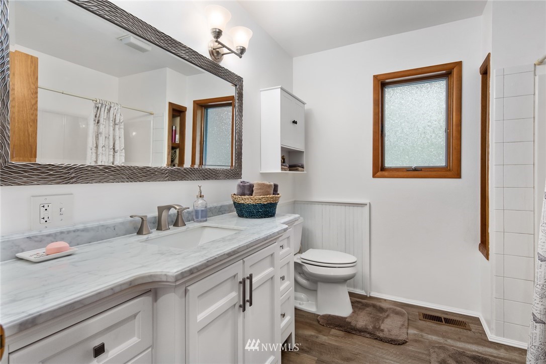 5517 Mission Road Bellingham, WA 98226 - Photo 38 of 40