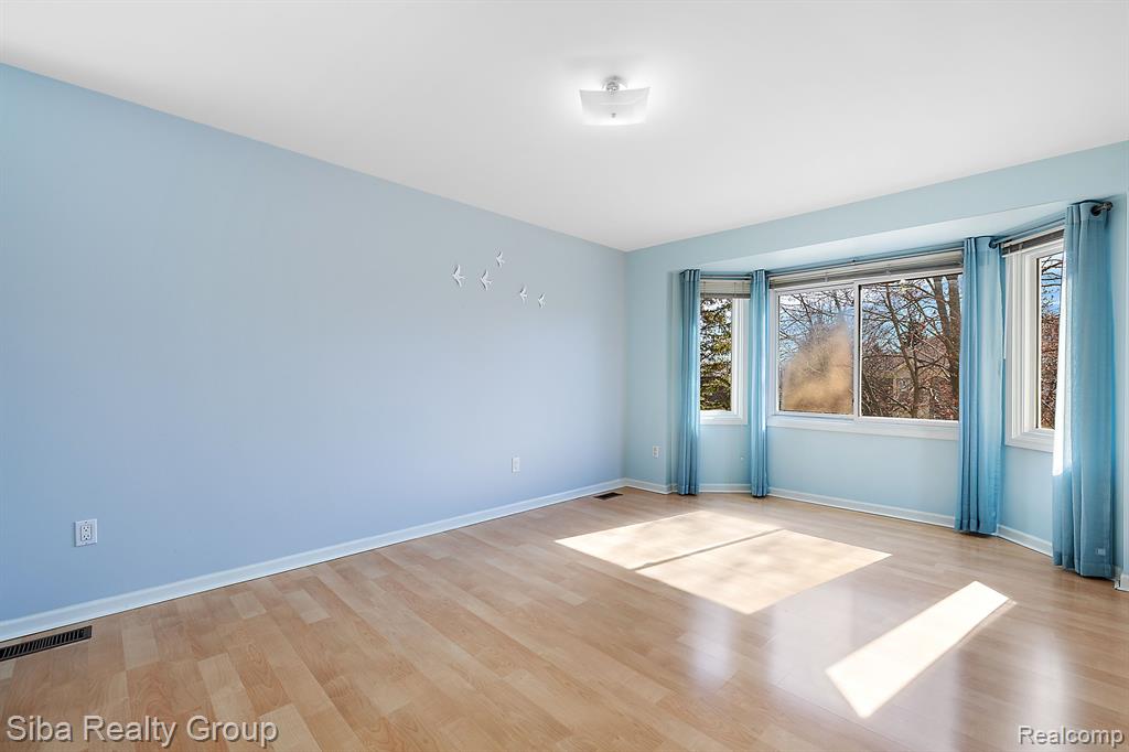 1602 Hillside Lane Rochester Hills, MI 48307 - Photo 52 of 63
