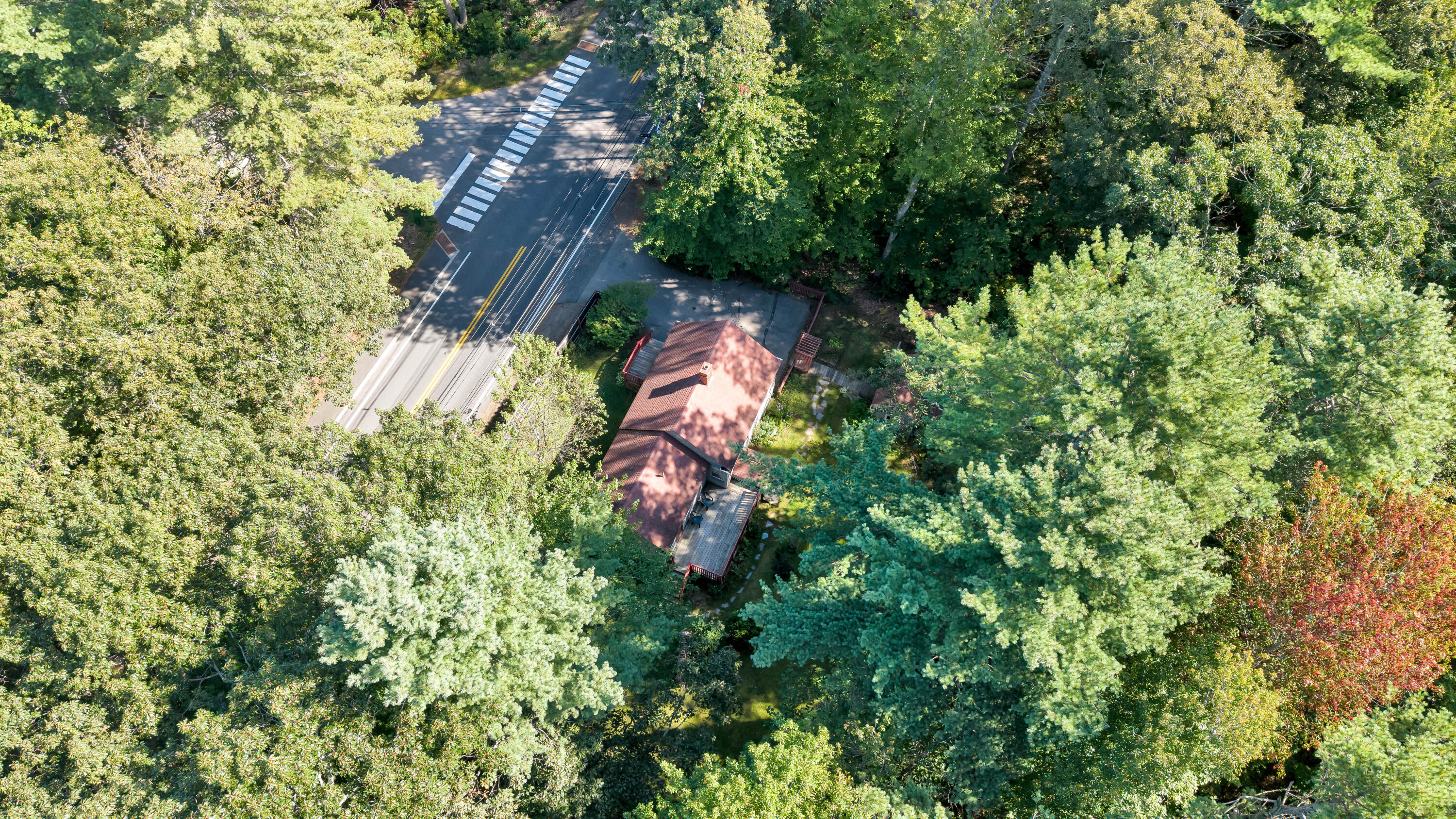 63 Factory Pasture Lane Kennebunk, ME 04043 - Photo 24 of 28 DJI_20260916105618_0028_D
