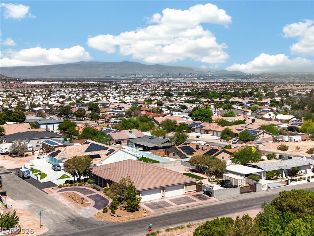 1640 Rocking Horse Drive Henderson, NV 89002 - Photo 70 of 88