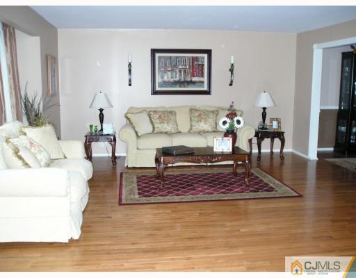 98 Spring Street Metuchen, NJ 08840 - Photo 3 of 10 Gallery Image 3