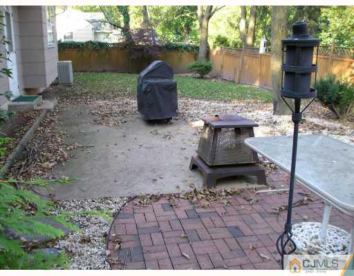 98 Spring Street Metuchen, NJ 08840 - Photo 10 of 10 Gallery Image 10