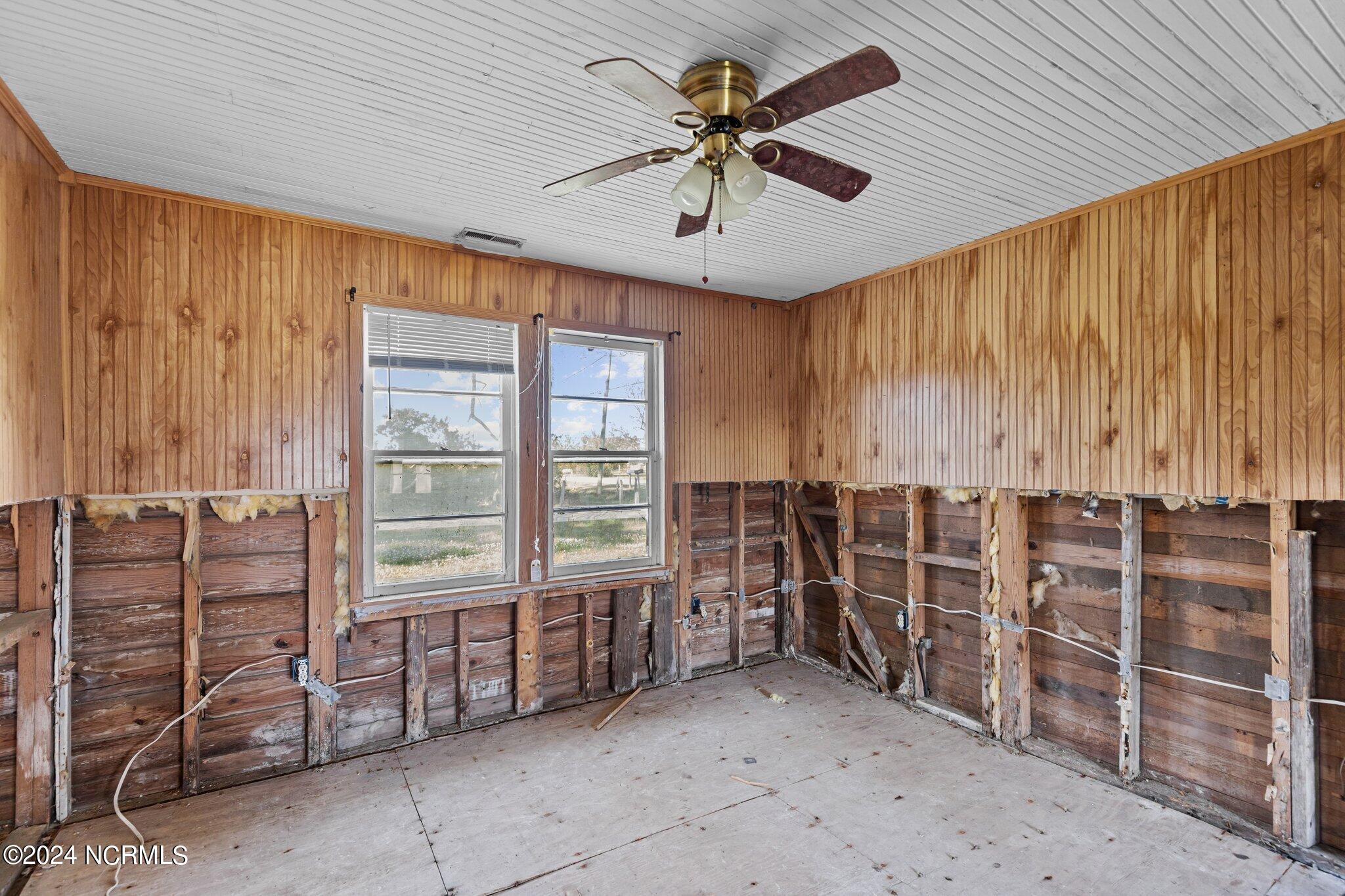 968 Marshallberg Road Marshallberg, NC 28553 - Photo 20 of 24 15-web-or-mls-1S3A8215