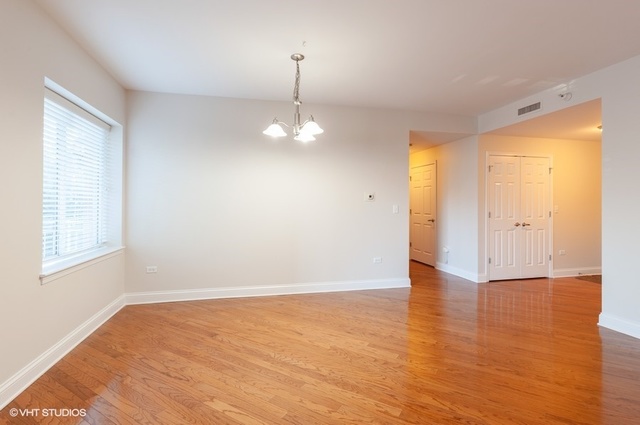 125 North Buffalo Grove Road, Unit 109 Buffalo Grove, IL 60089 - Photo 3 of 14