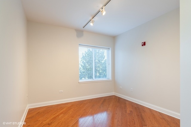 125 North Buffalo Grove Road, Unit 109 Buffalo Grove, IL 60089 - Photo 10 of 14