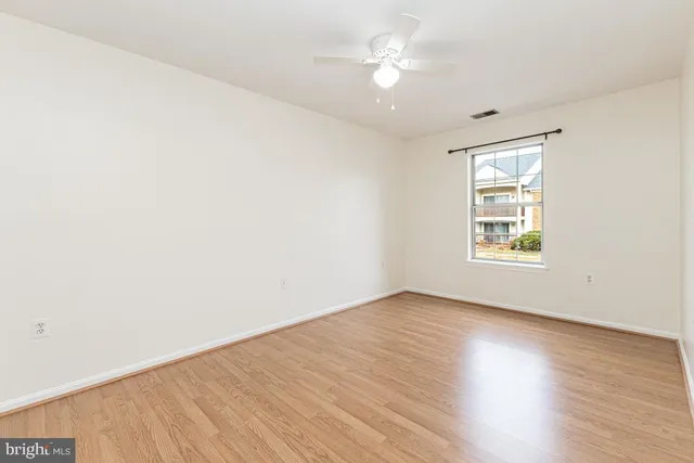 $1,950 | 9472 Scarlet Oak Drive, Unit 9, Manassas, VA 20110