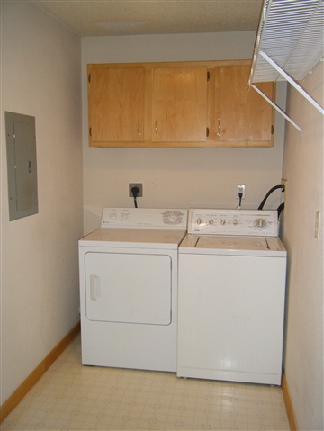 9215 Orchard Street Proctor, MN 55810 - Photo 4 of 5 Gallery Image 4