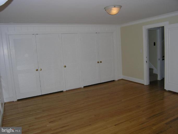 223 Hopkins Road Baltimore, MD 21212 - Photo 5 of 15 Master Bedroom