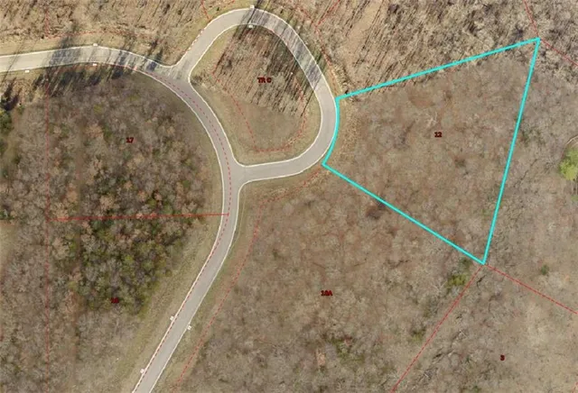 $640,000 | 16917 Wallace Way, Loch Lloyd, MO 64012