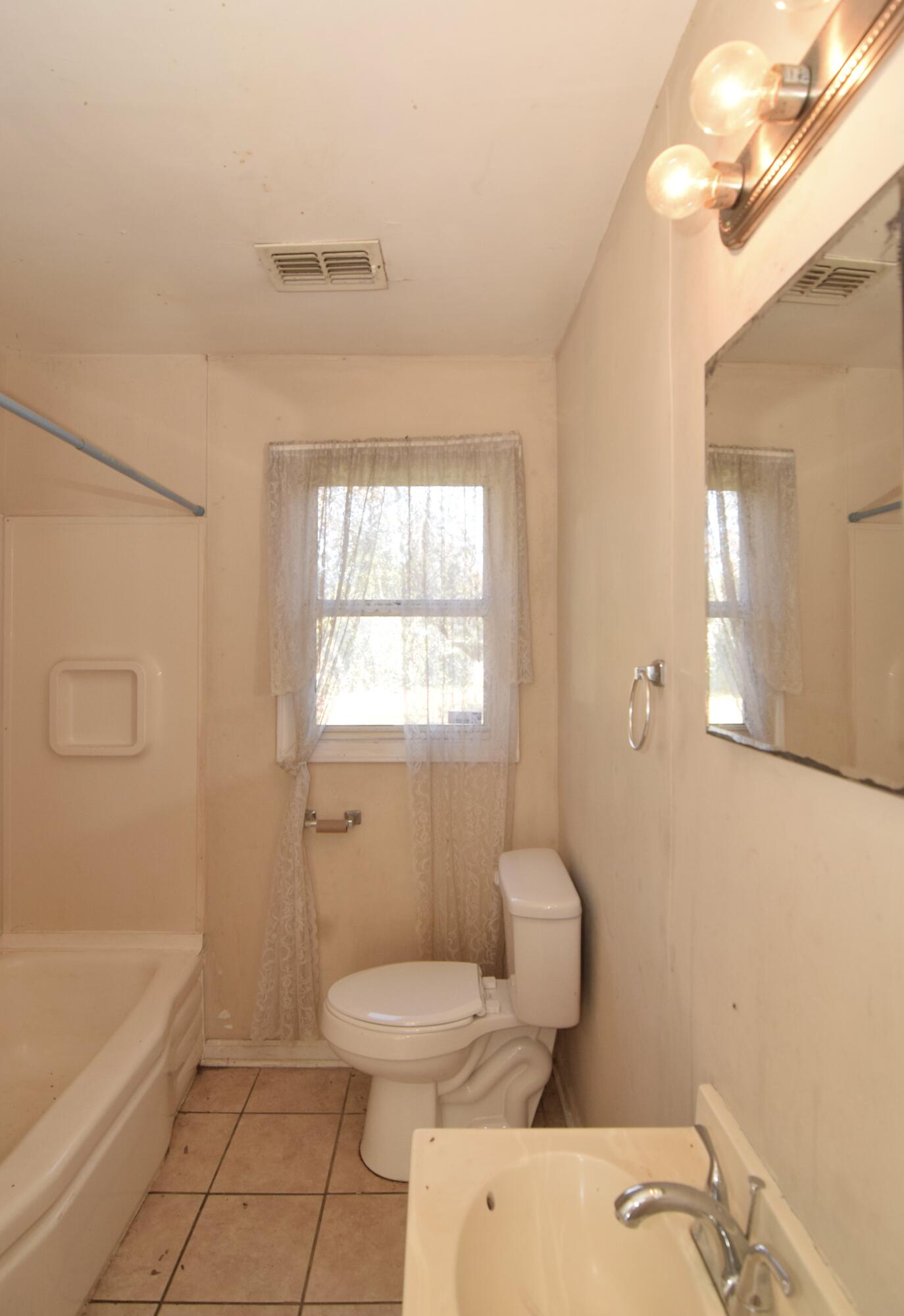 1811 Alder Drive Augusta, GA 30906 - Photo 13 of 20 DSC_0153