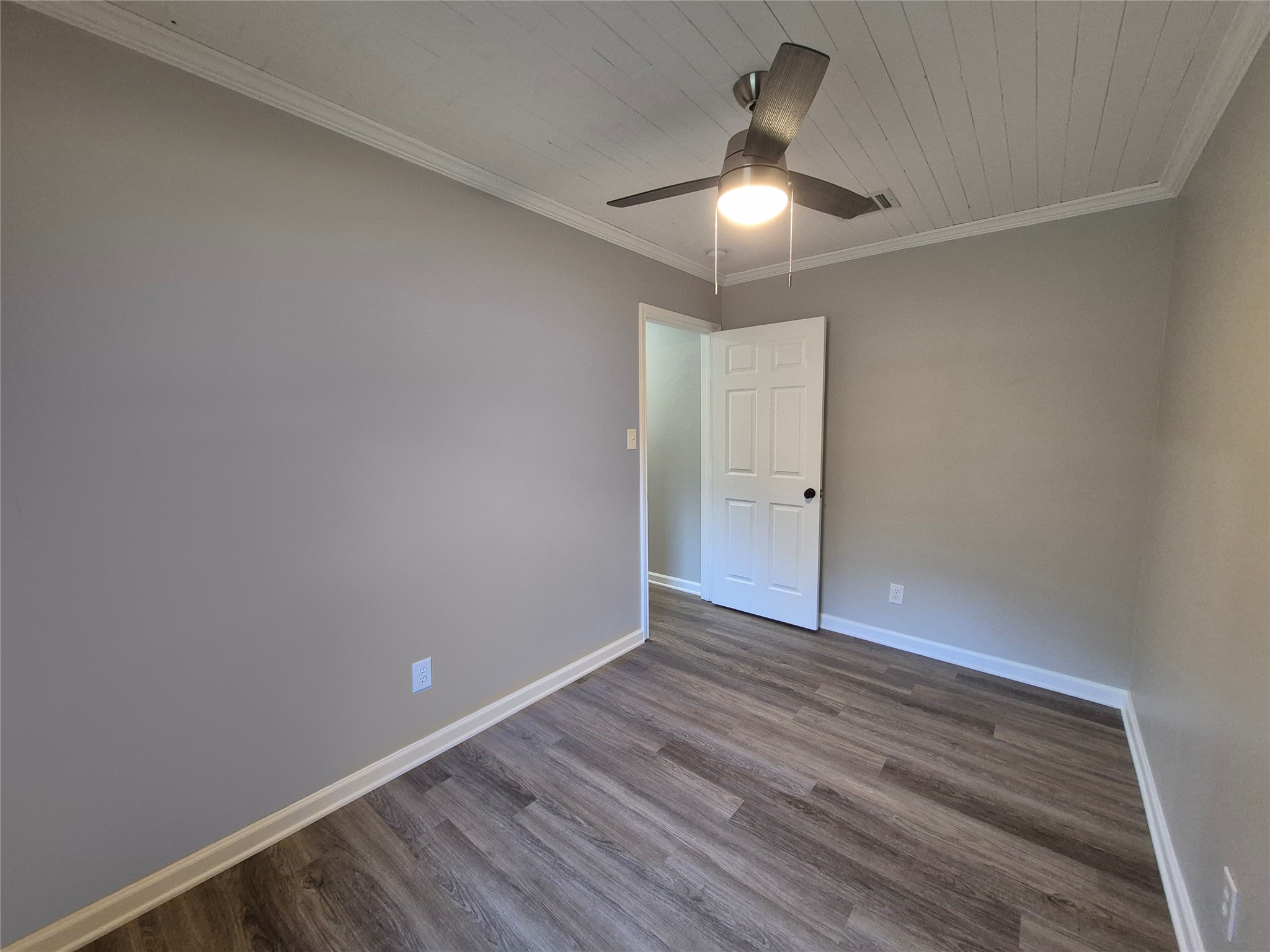 92 Summer Place Huntsville, TX 77340 - Photo 12 of 24 Office