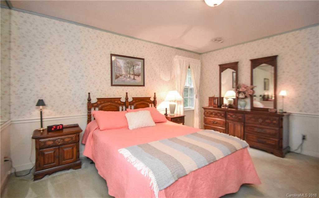 13813 Phillips Road Matthews, NC 28105 - Photo 23 of 33 Gallery Image 23