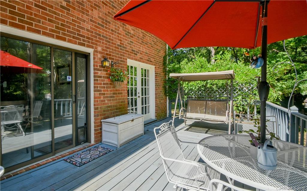 13813 Phillips Road Matthews, NC 28105 - Photo 5 of 33 Gallery Image 5