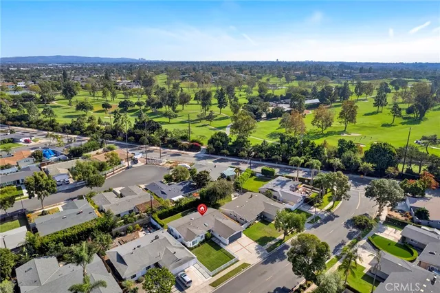 $1,599,000 | 3210 Iowa Street, Costa Mesa, CA 92626