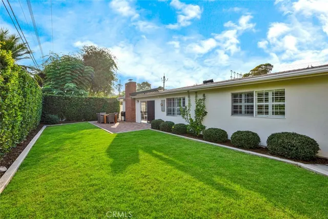 $1,599,000 | 3210 Iowa Street, Costa Mesa, CA 92626