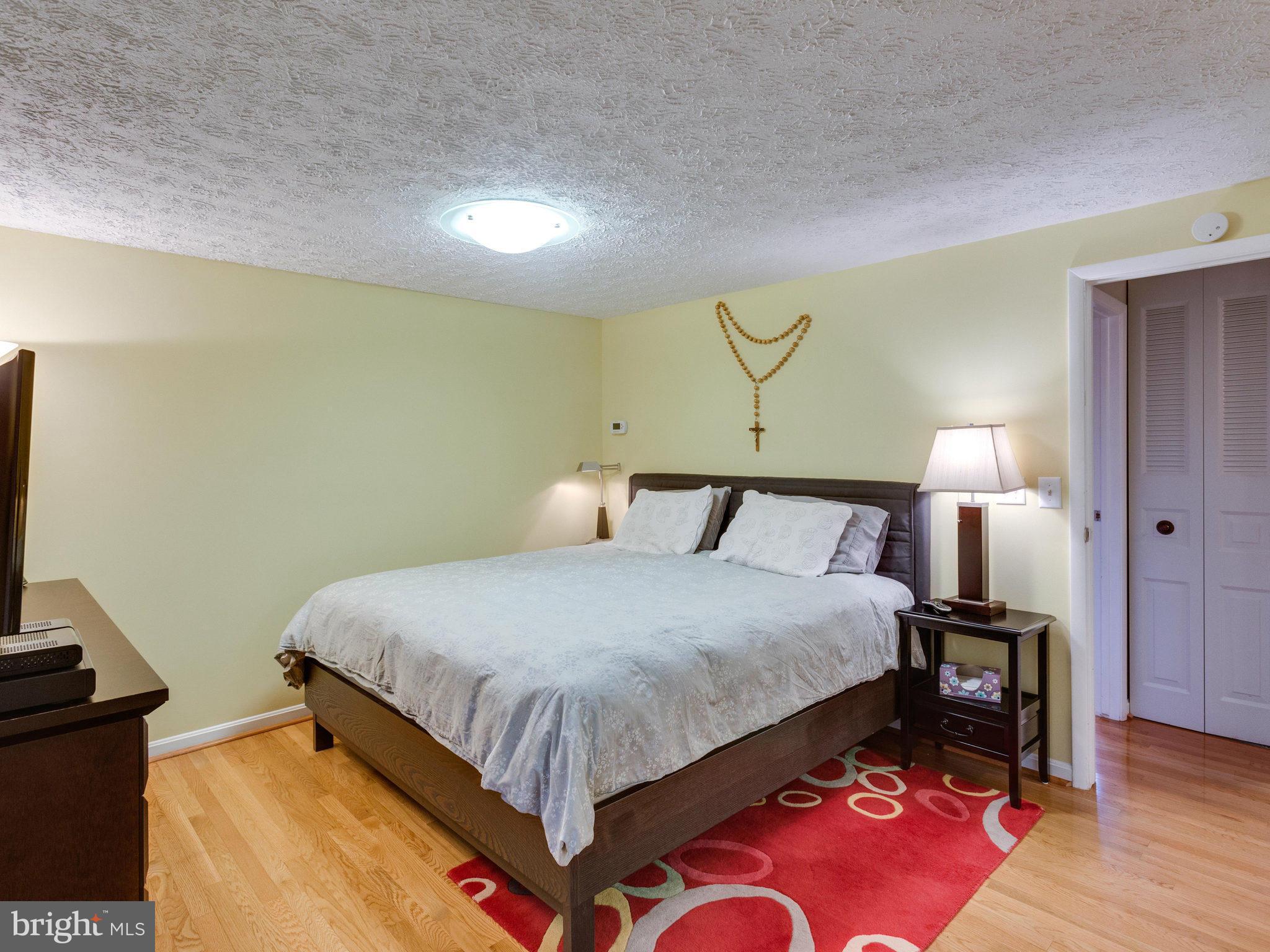 7314 Husky Lane Springfield, VA 22151 - Photo 16 of 30 Bedroom (Master)