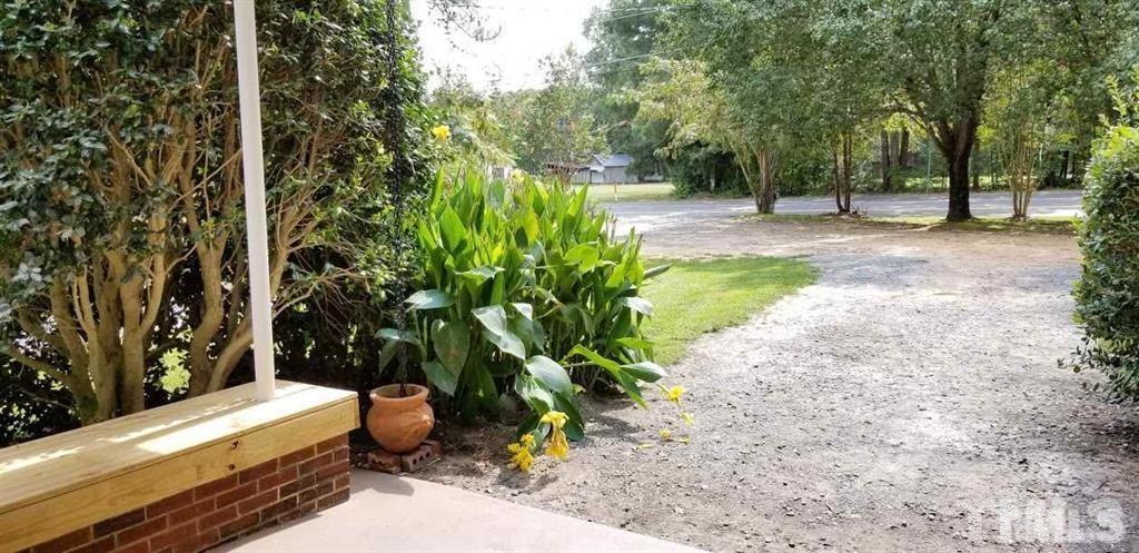 2925 Mt Moriah Road Durham, NC 27707 - Photo 10 of 18