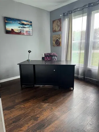 $2,300 | 1014 Scenic Drive, Granbury, TX 76048