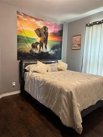 $2,300 | 1014 Scenic Drive, Granbury, TX 76048